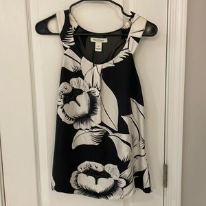 White House Black Market women’s blouse
